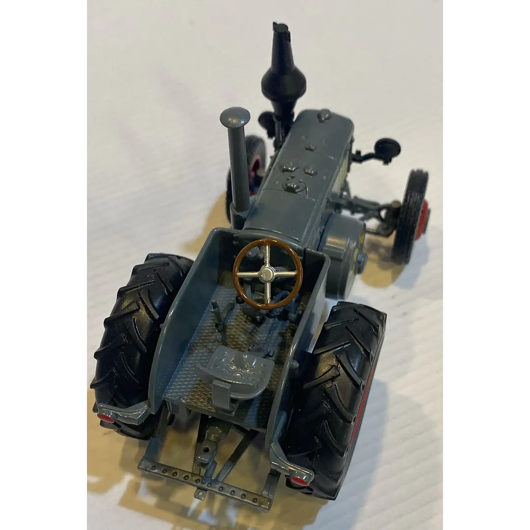 Vehículo Colección  Lanz Bulldog Mit Dreschmaschine 3