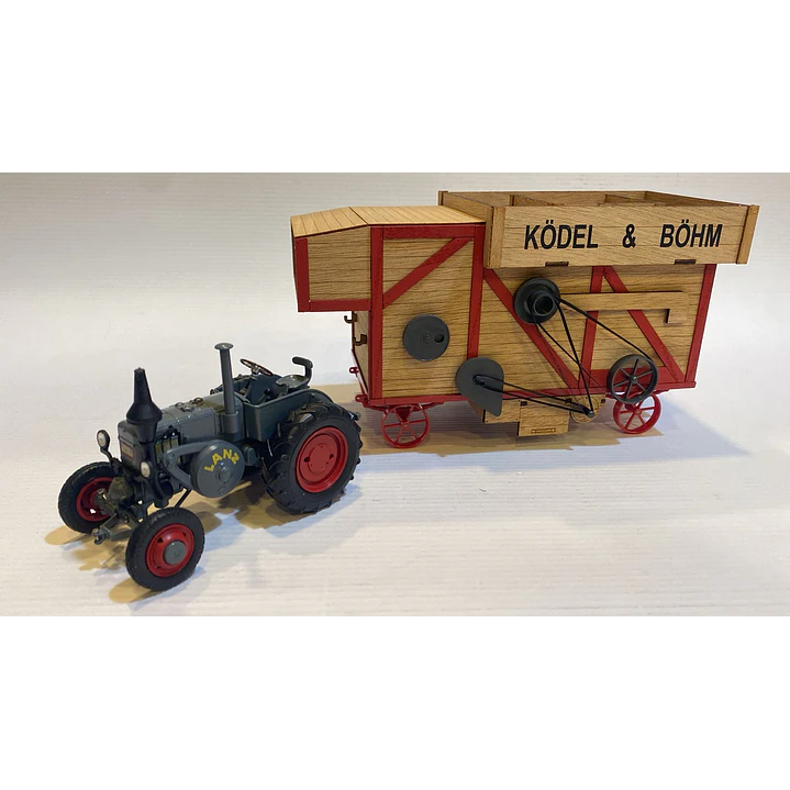 Vehículo Colección  Lanz Bulldog Mit Dreschmaschine 1