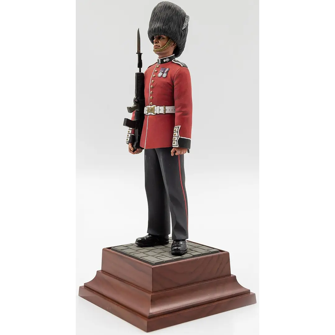 Figura Colección  No Nuevo Guardia Real Britanico1/16 3