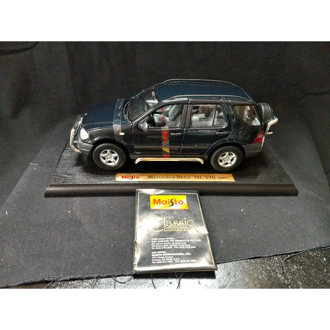 Carro Colección  No Nuevo Mercedes benz ml 320 1997 1/18 1