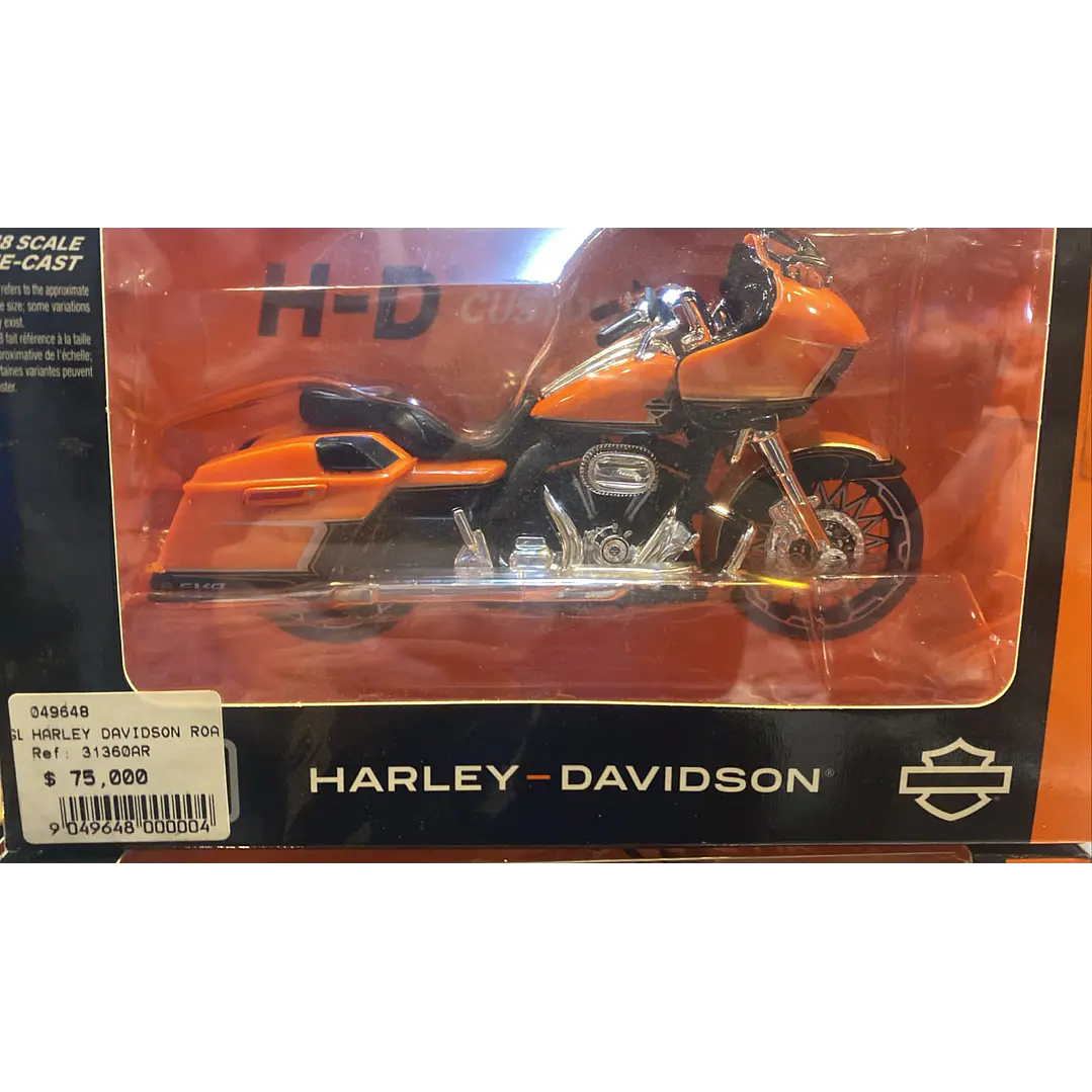  Moto  Harley Davidson Road Glide 2022 CVO 1/18 1