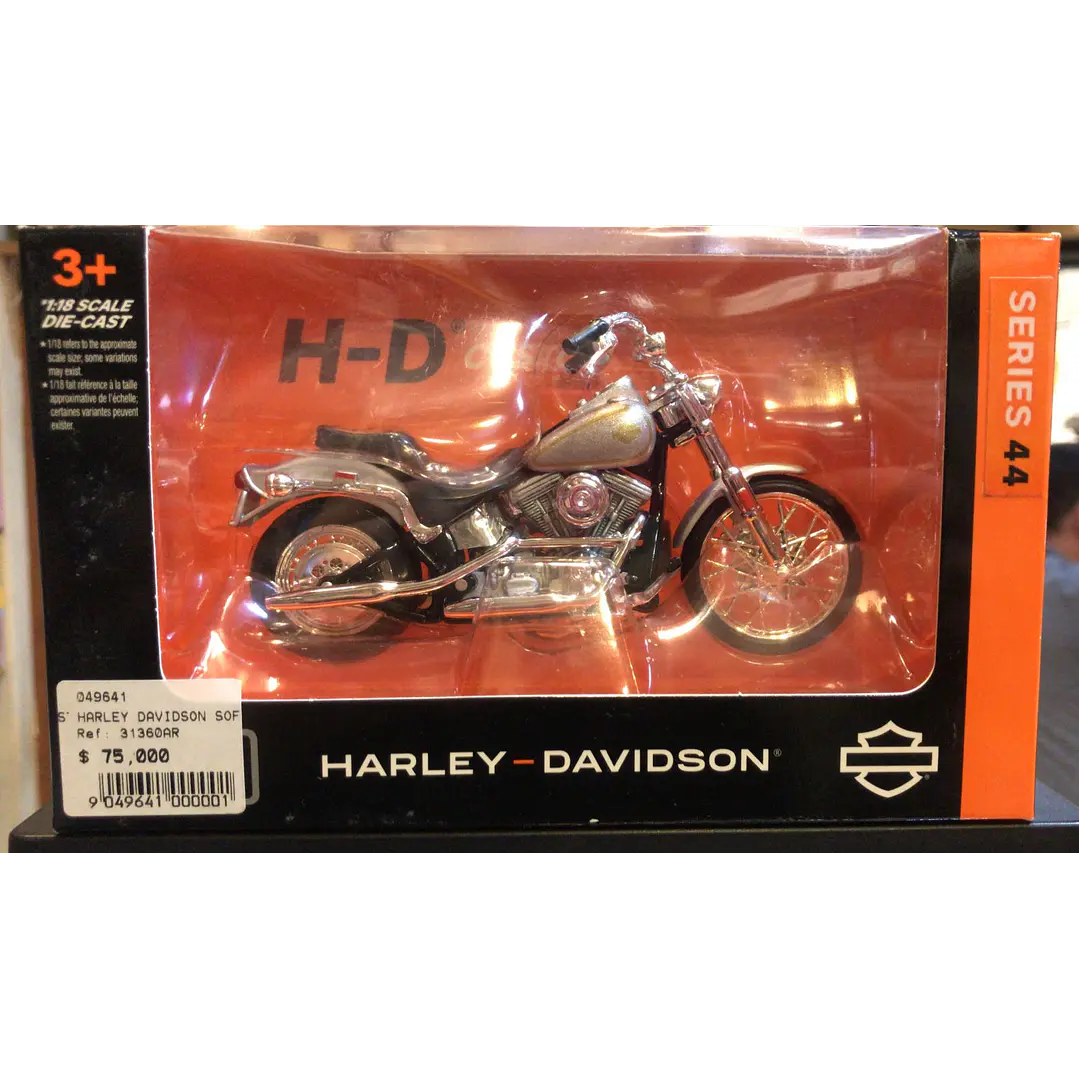  Moto  Harley Davidson Softail 1984 1/18 1