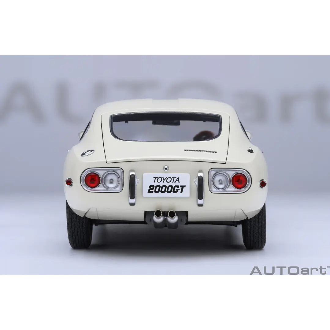Carro Colección  Toyota 2000Gt 1967 White1/18 8