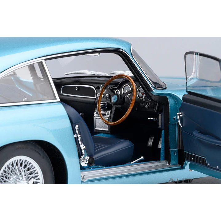 Carro Colección   ASTON MARTIN DB5, CARIBBEAN PEARL/BLUE 13