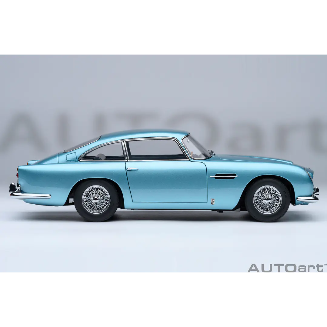 Carro Colección   ASTON MARTIN DB5, CARIBBEAN PEARL/BLUE 16