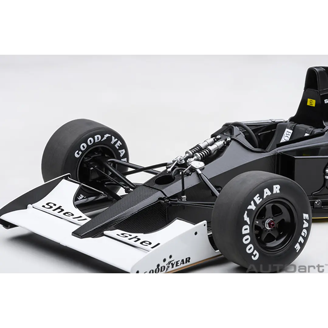 Carro Colección   MCLAREN HONDA MP 4/6 JAPANESE GP 1991 A. SENNA #1 1/8 13