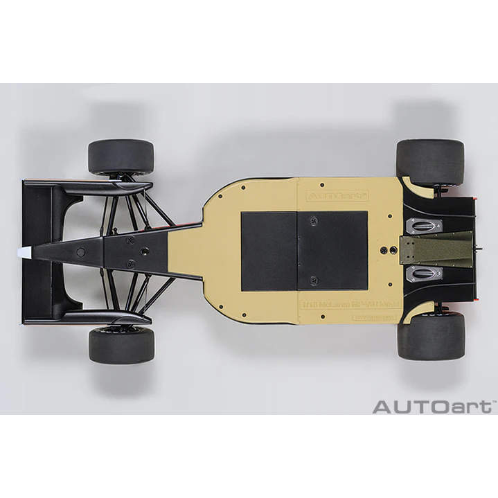 Carro Colección   MCLAREN HONDA MP 4/6 JAPANESE GP 1991 A. SENNA #1 1/8 16
