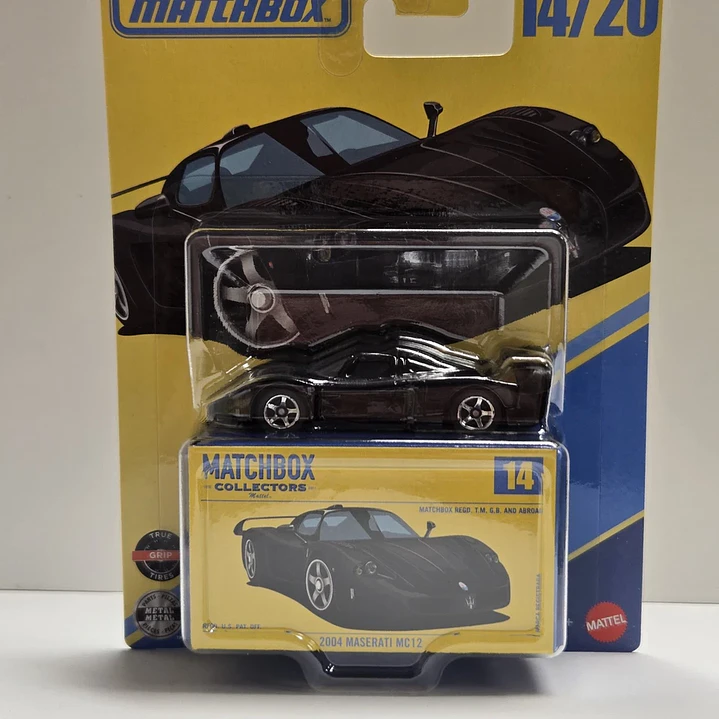 Carro Colección  2024 Maserati Mc12 In Black 1/64 1
