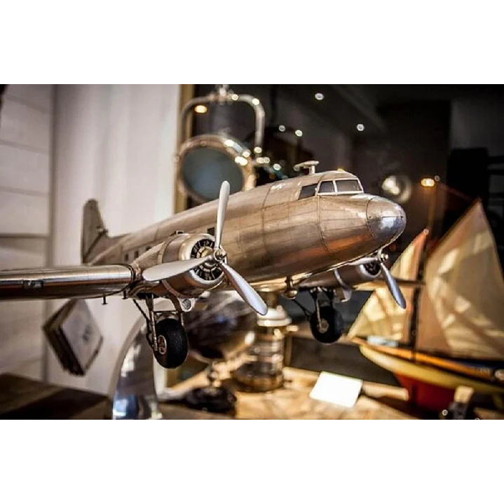  Dakota Dc-3 1/32  en aluminio 8