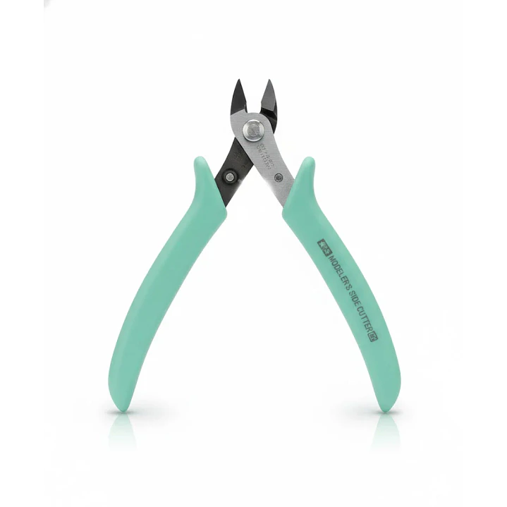 Cutter cortafrio TAMIYA para plastico - color verde menta 1