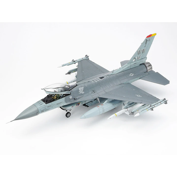 Para armar Lockheed Martin F-16Cj (Block 50) F 1