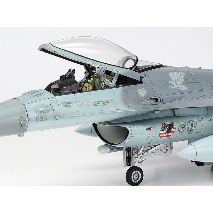 Para armar Lockheed Martin F-16Cj (Block 50) F 3