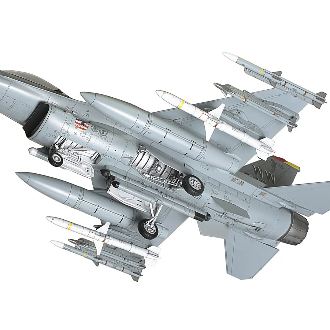 Para armar Lockheed Martin F-16Cj (Block 50) F 4