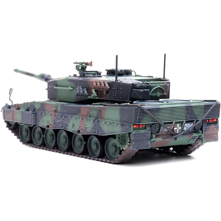 Vehículo Colección  Leopard2A4 Ukrania Camuflado 1/72 1