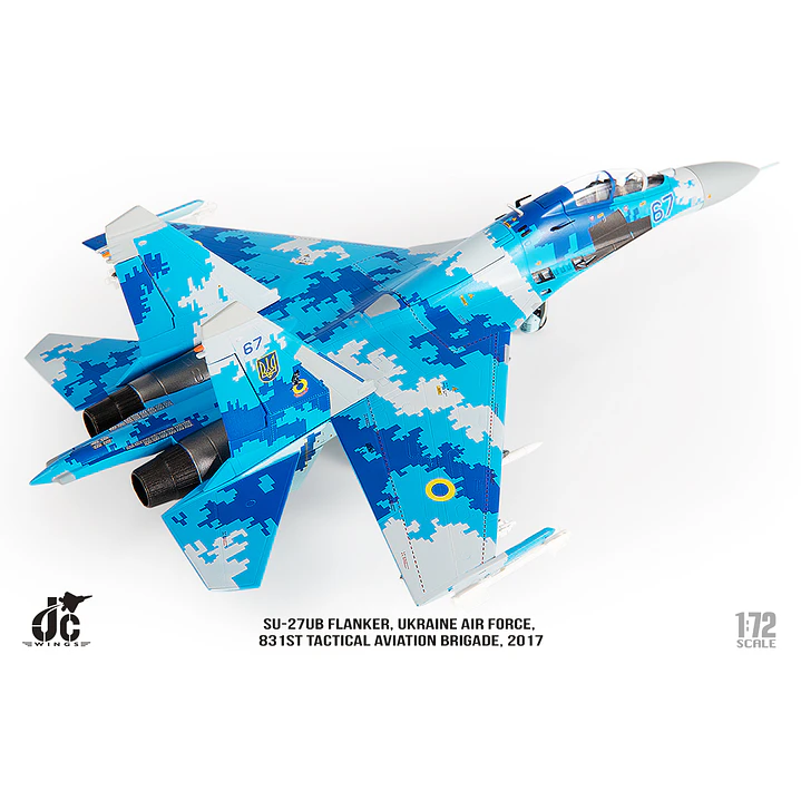 Avión Colección  JC Wings Ukrainian Air Force Sukhoi Su-27 Flanker JCW-72-SU27-012 1