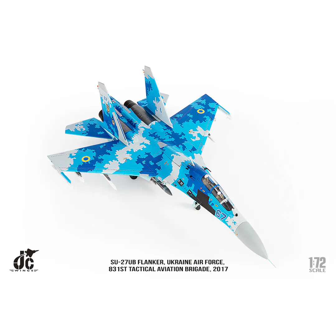 Avión Colección  JC Wings Ukrainian Air Force Sukhoi Su-27 Flanker JCW-72-SU27-012 3