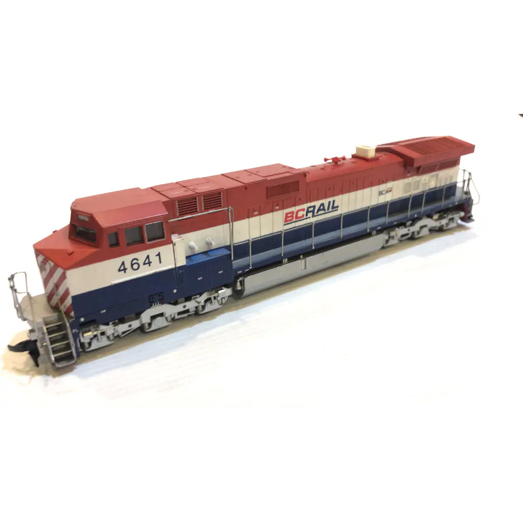 Tren Eléctrico No Nuevo Locomotora C44-9W BC Rail 1/87 ho h0 1