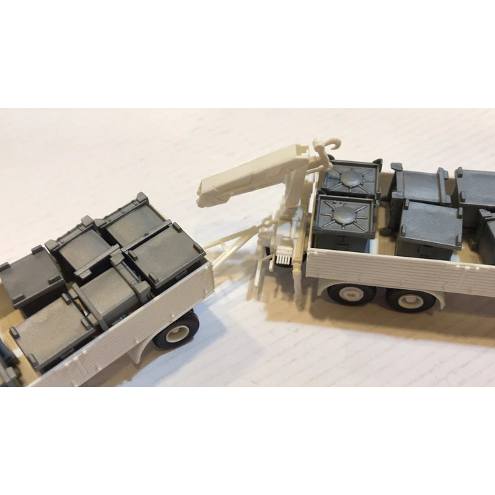 Vehículo Colección  No Nuevo Camion Mercedes Con Remolque y cajas 1/87 Ho H0 2