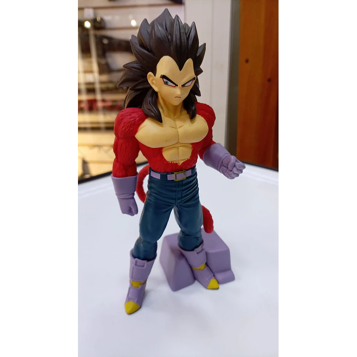 VEGUETA SUPER SAIYAJIN 4 1
