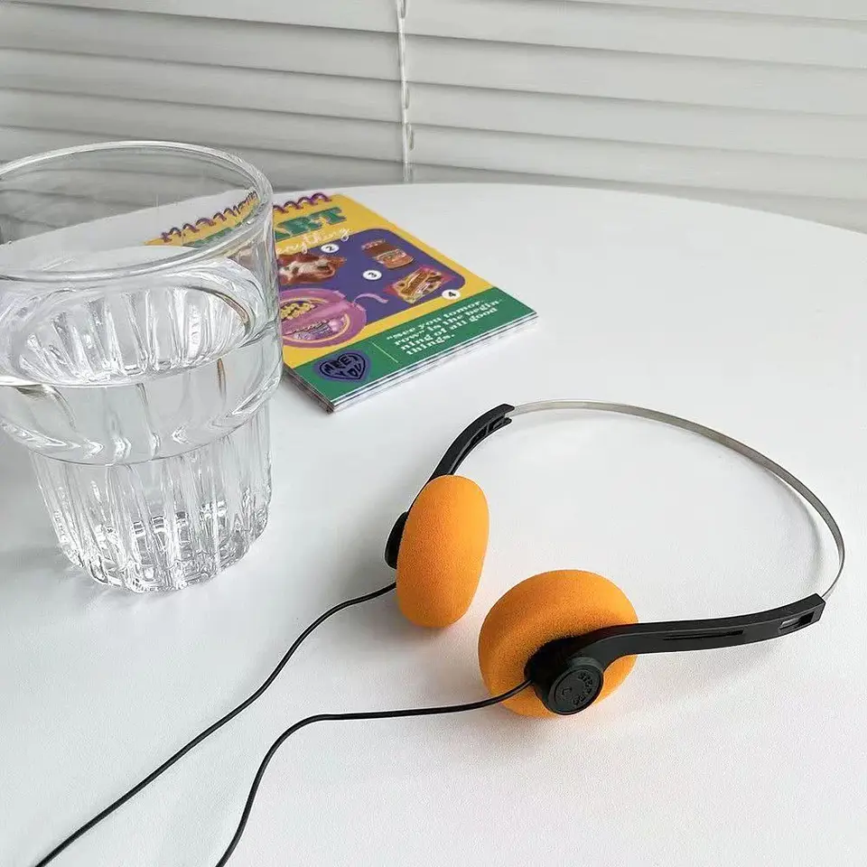 Audífonos  Retro con cable para música. 11