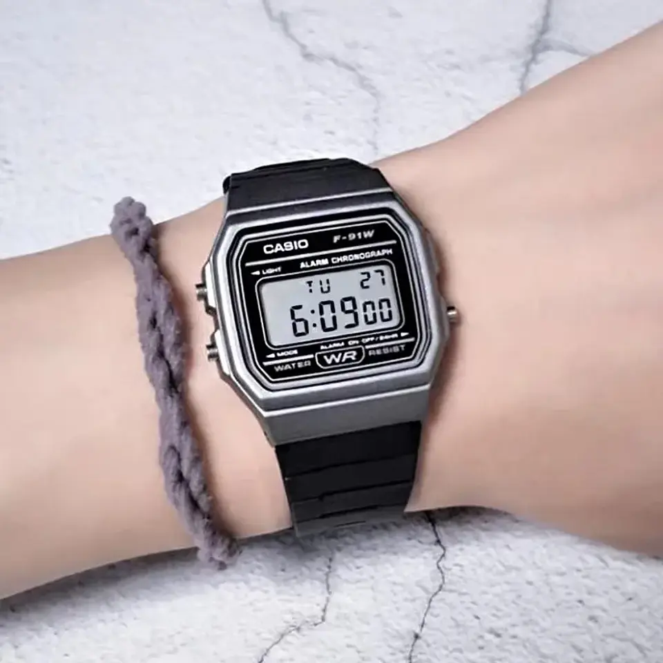 Reloj Casio para hombre, reloj de pulsera digital con correa de resina negra a la moda Retro, modelo F-91WM-3A 8