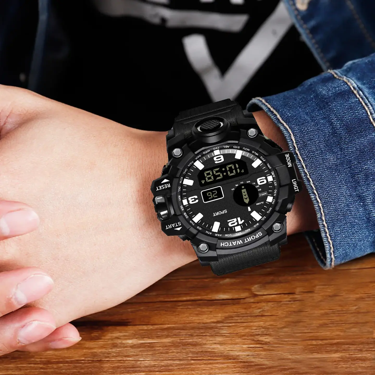 Reloj de pulsera electrónico deportivo a la moda para hombre, Esfera Grande, multifuncional, resistente al agua, alarma luminosa, reloj militar para niños y hombres 16