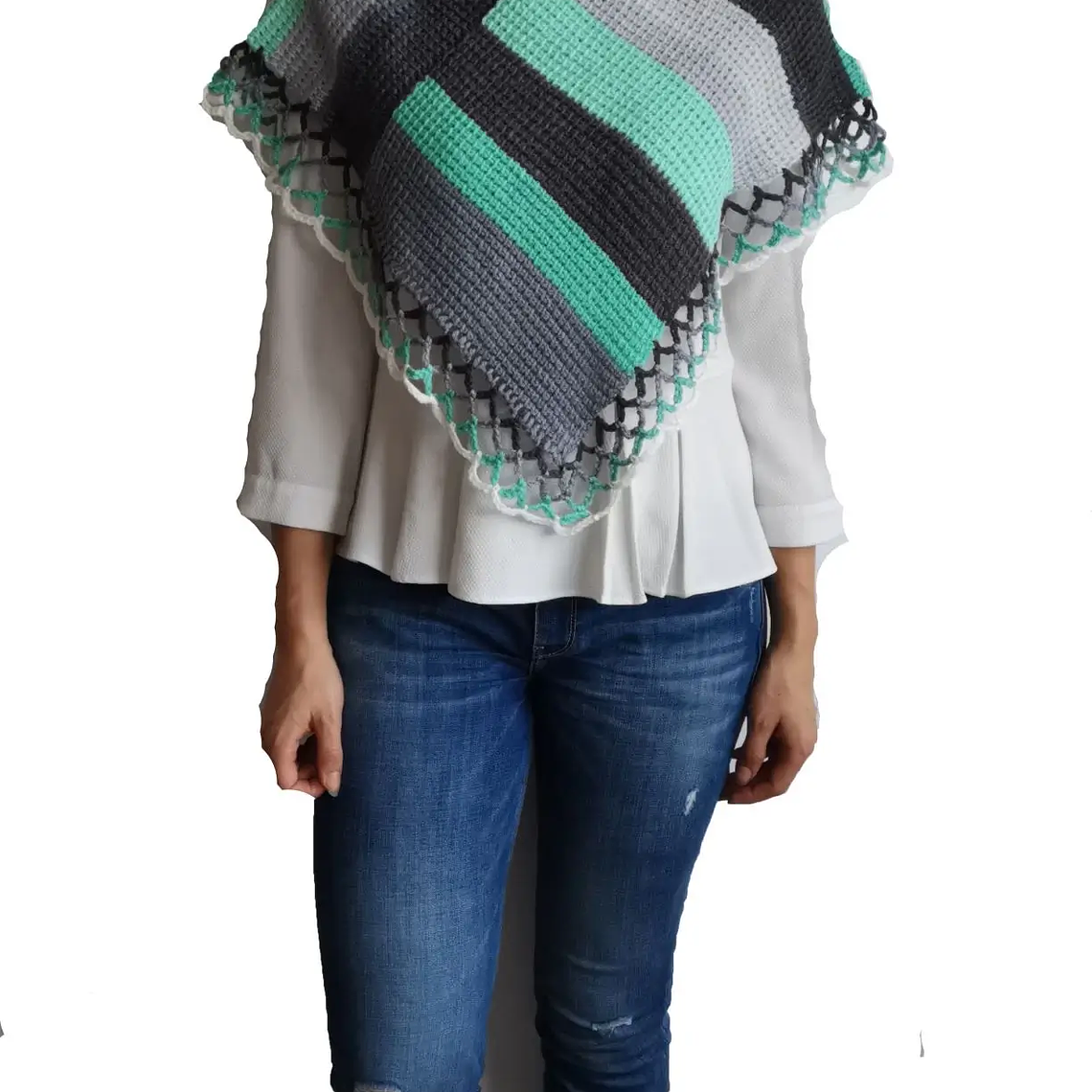 Ruana Colores Variados Verde - Tejido 100% A Mano 2