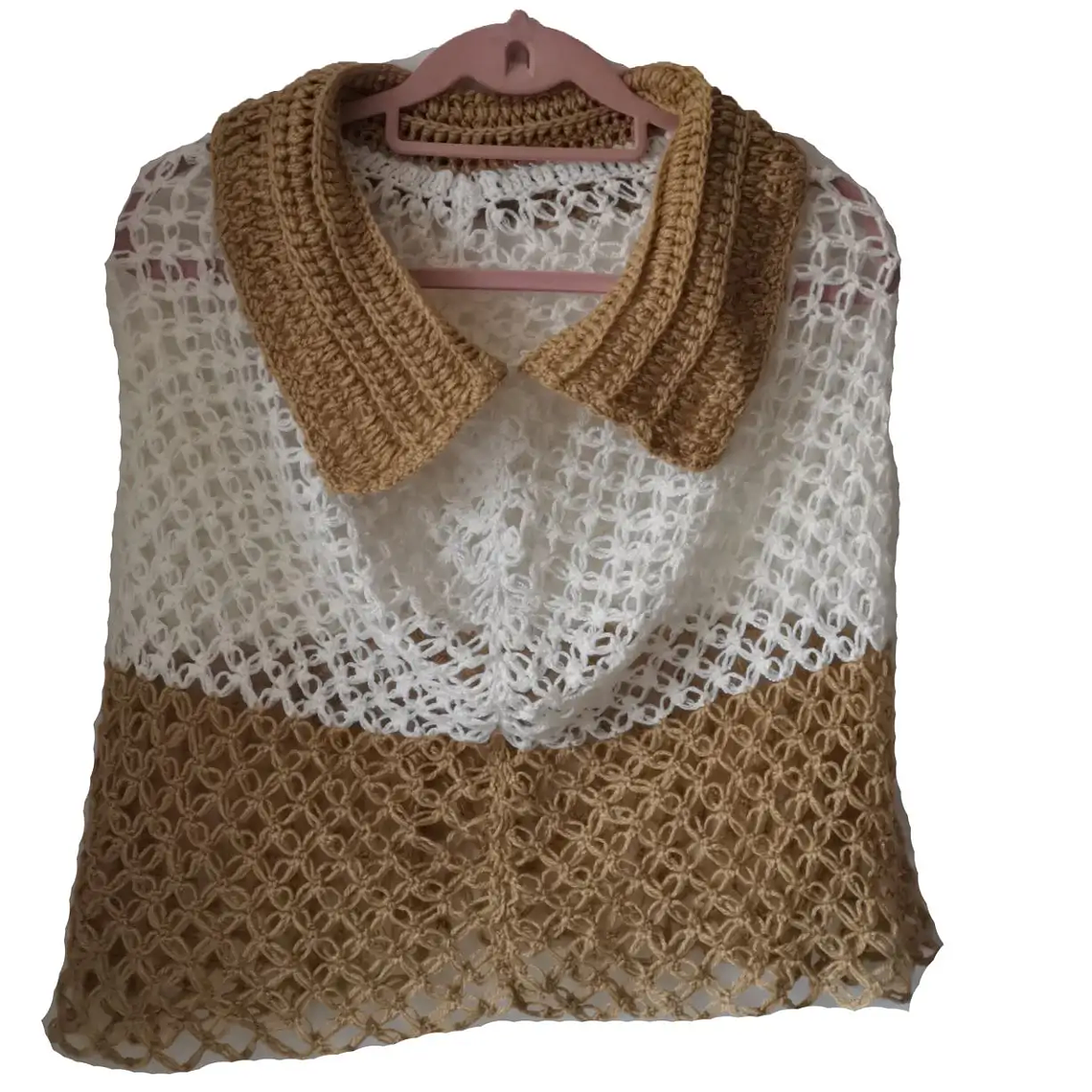 Ruana Colores Café / Blanco Doble Tejido a Mano Estrella 1