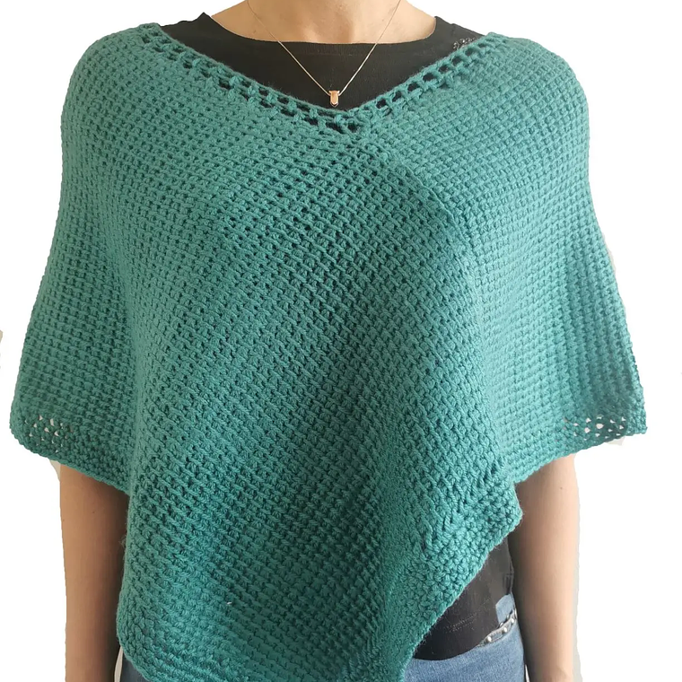 Ruana Color Verde - Tejido 100% A Mano REF B 1