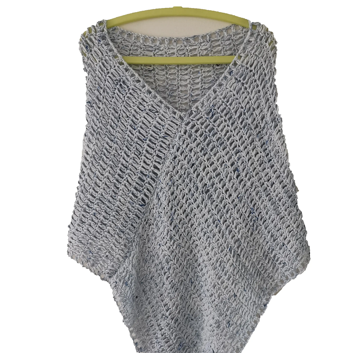 Ruana Color Azul Calado - Tejido 100% A Mano REF G 1