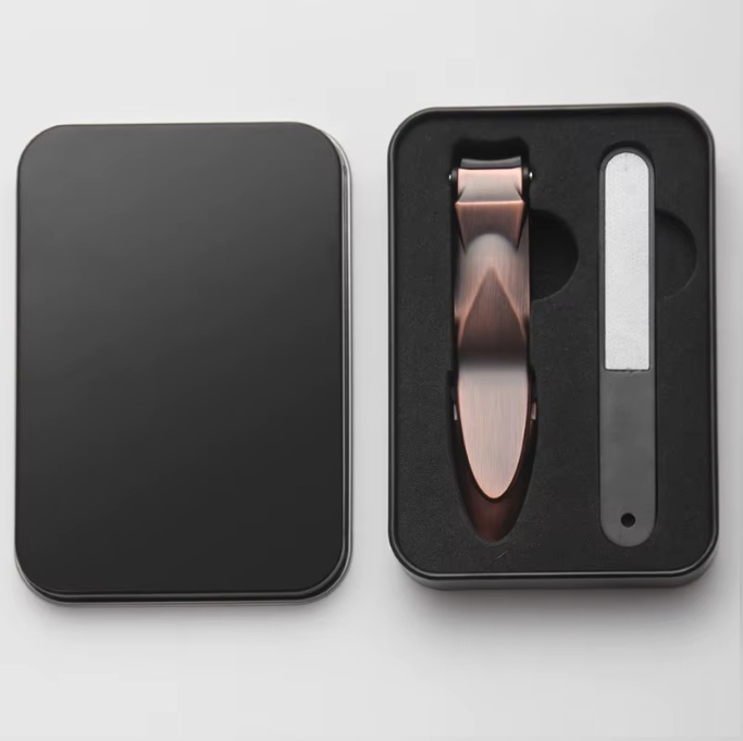 Cortaúñas + Lima 1