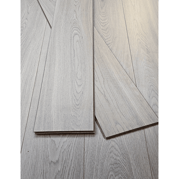 PISO LAMINADO 8MM PALERMO (1.952M2)  2