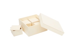 Caixa de Recordações 17 × 17 × 8,5 cm — 4 Caixas