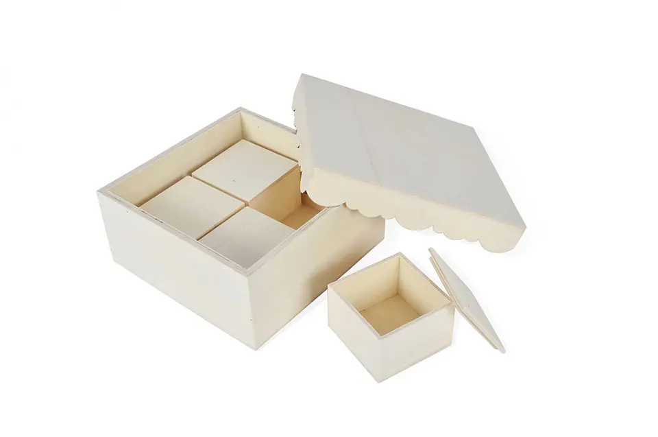 Caixa de Recordações 17 × 17 × 8,4 cm — 4 Caixas 1