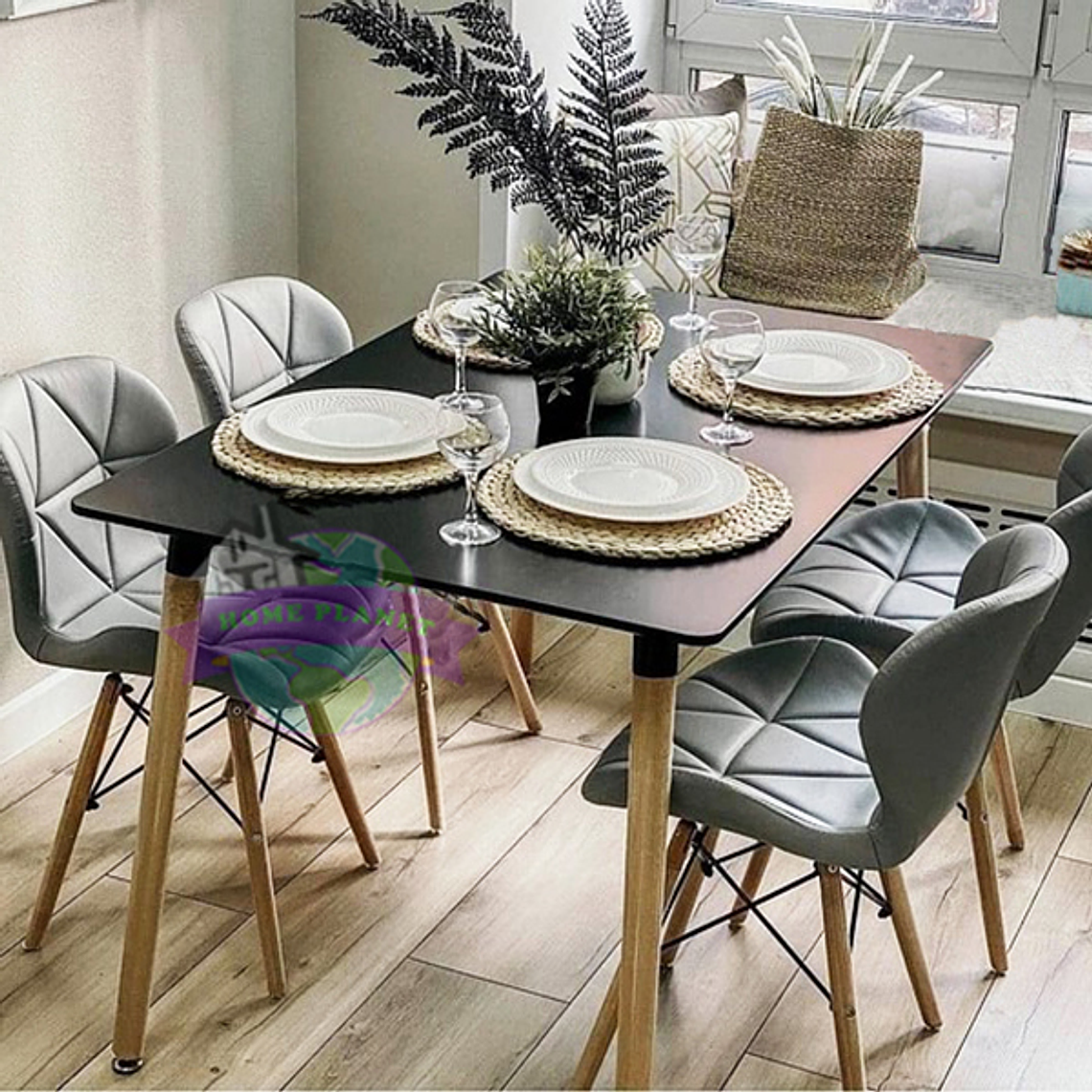 Comedor Praga rectangular negro con 4 Sillas Mariposas Rubik 3