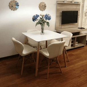 Comedor Montreal cuadrado 80x80 cm con 4 Sillas Mariposas Rubik