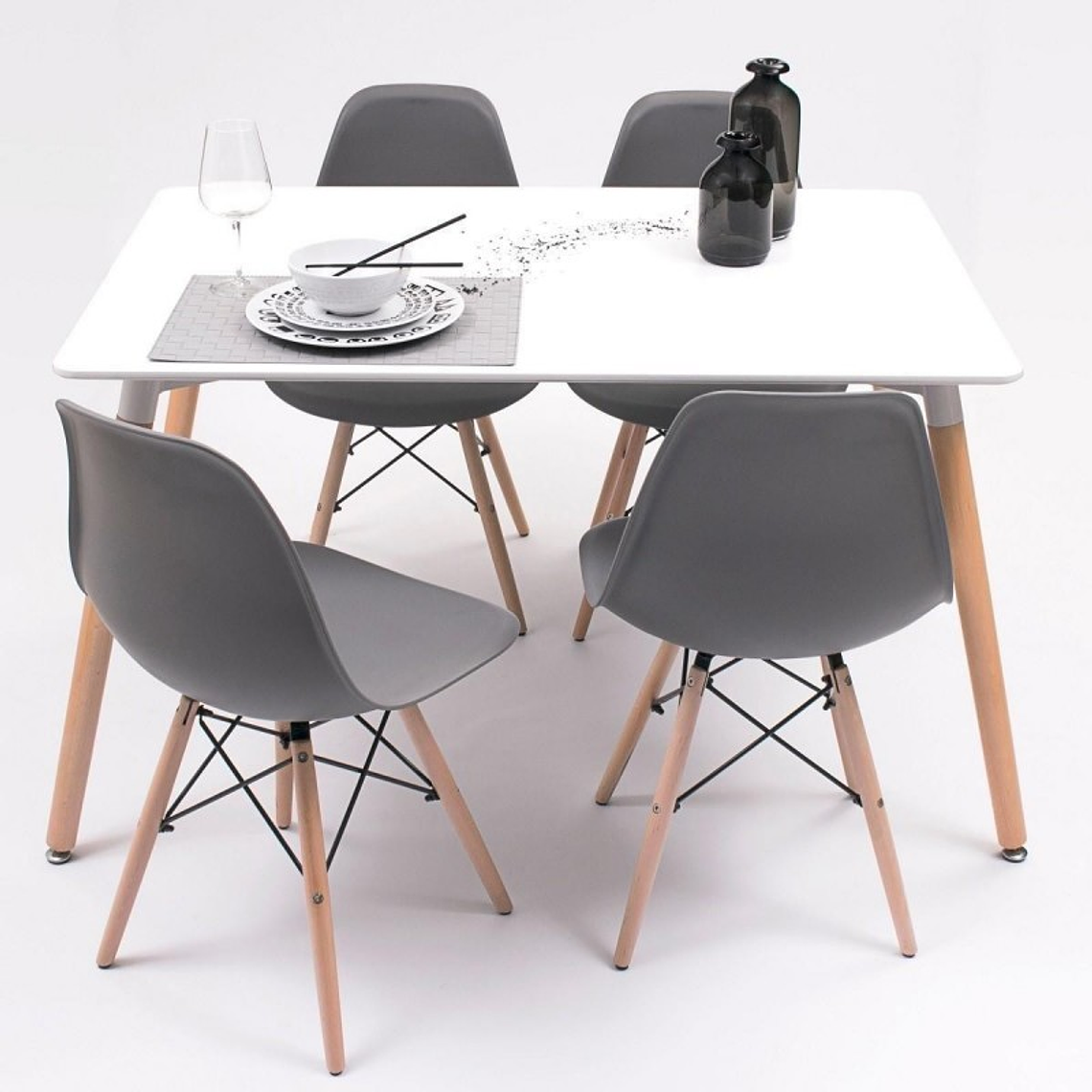 Comedor Helsinki rectangular blanco con 4 Sillas Eames 5