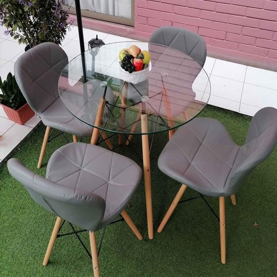 Comedor Budapest redondo vidrio 80 cm y 4 Sillas Rubik 2