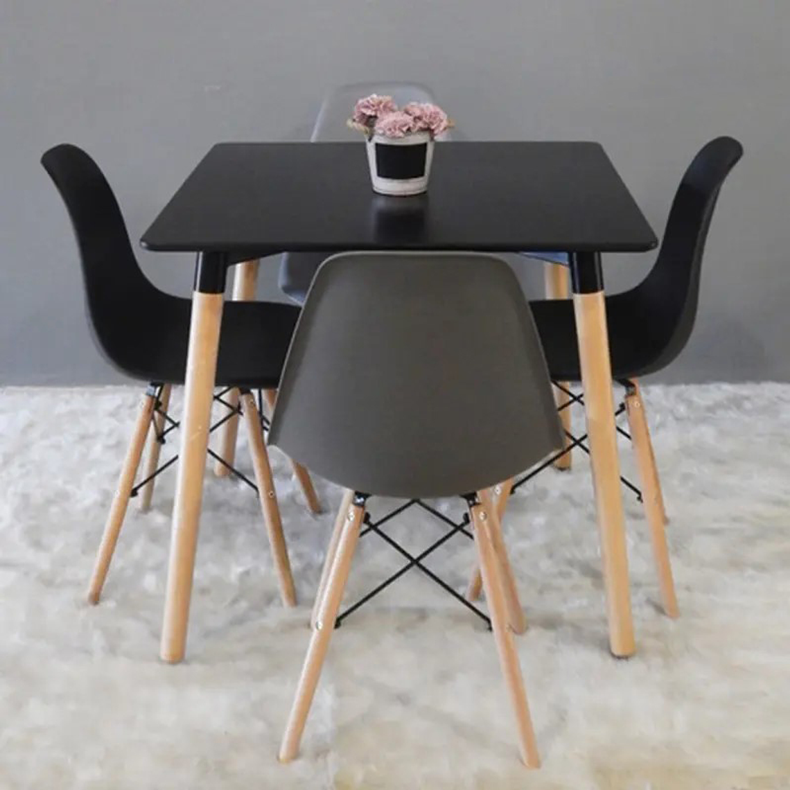 Comedor Murcia cuadrado negro 80x80 cm con 4 Sillas Eames  1