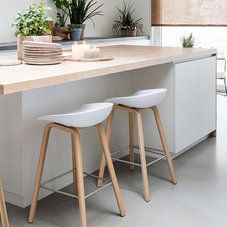 Pack 4 Taburetes Nordicos 8