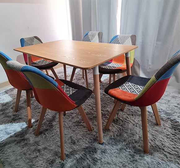 Comedor Mesa Eames rectangular madera 1120x80 cm con 6 Sillas Patchwork Wood