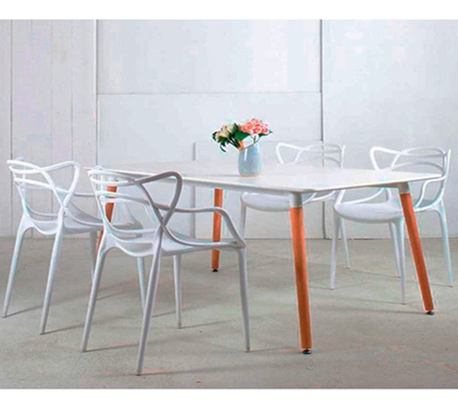 Comedor Mesa Eames rectangular blanco 120x80 cm con 4 Sillas Master