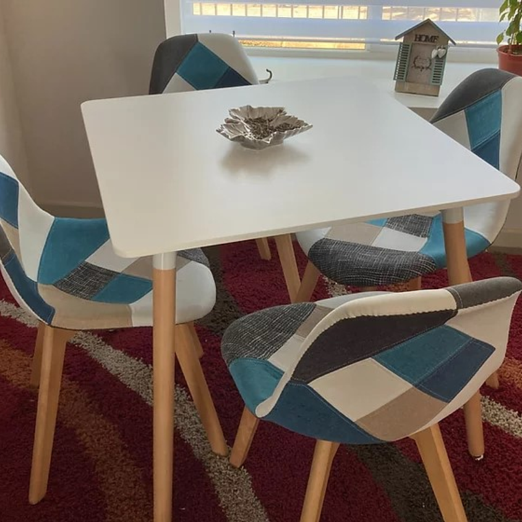 Comedor Tolón cuadrado blanco con 4 Sillas Patchwork 2.0 1