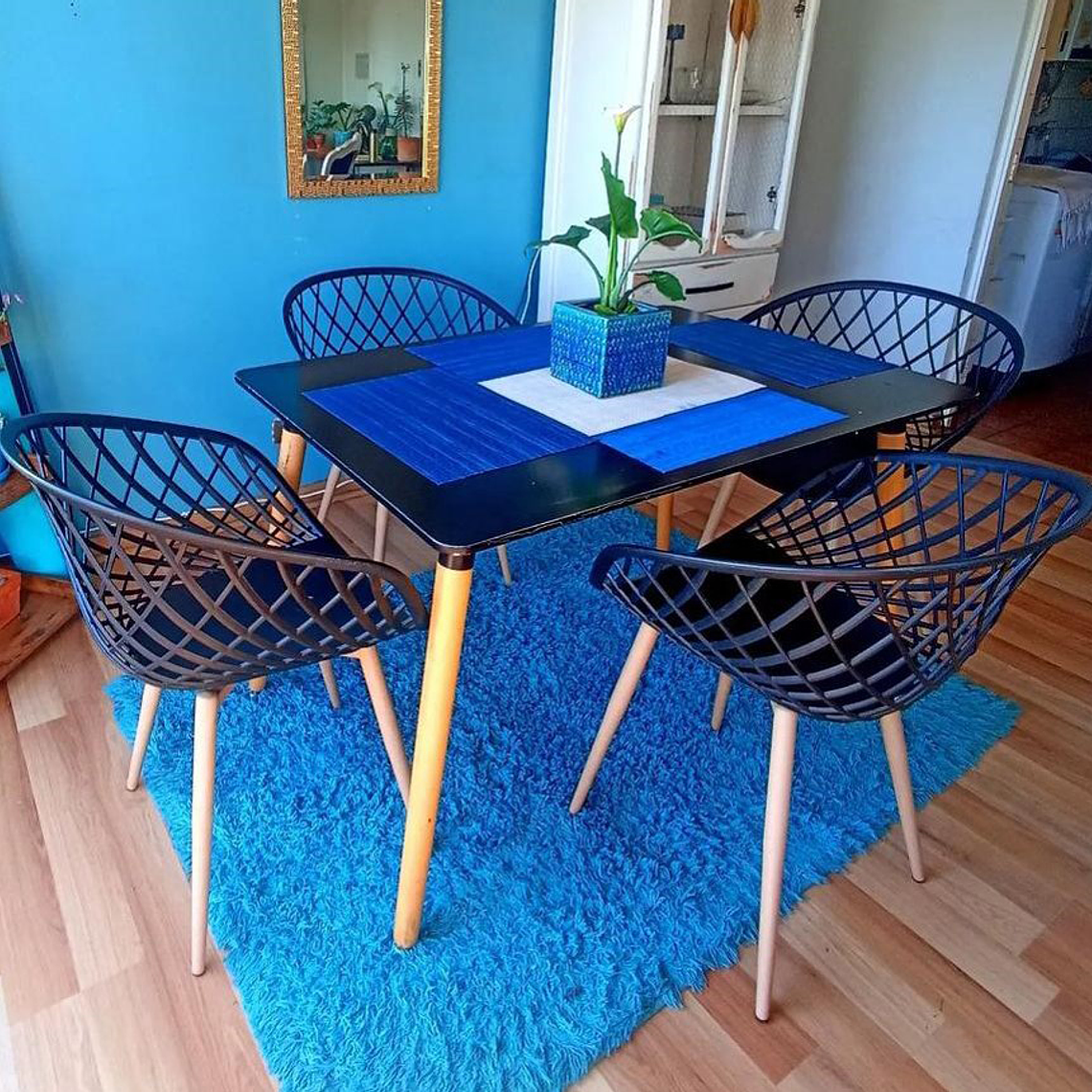 Comedor Hamilton rectangular negro con 4 Butacas Mesh 1