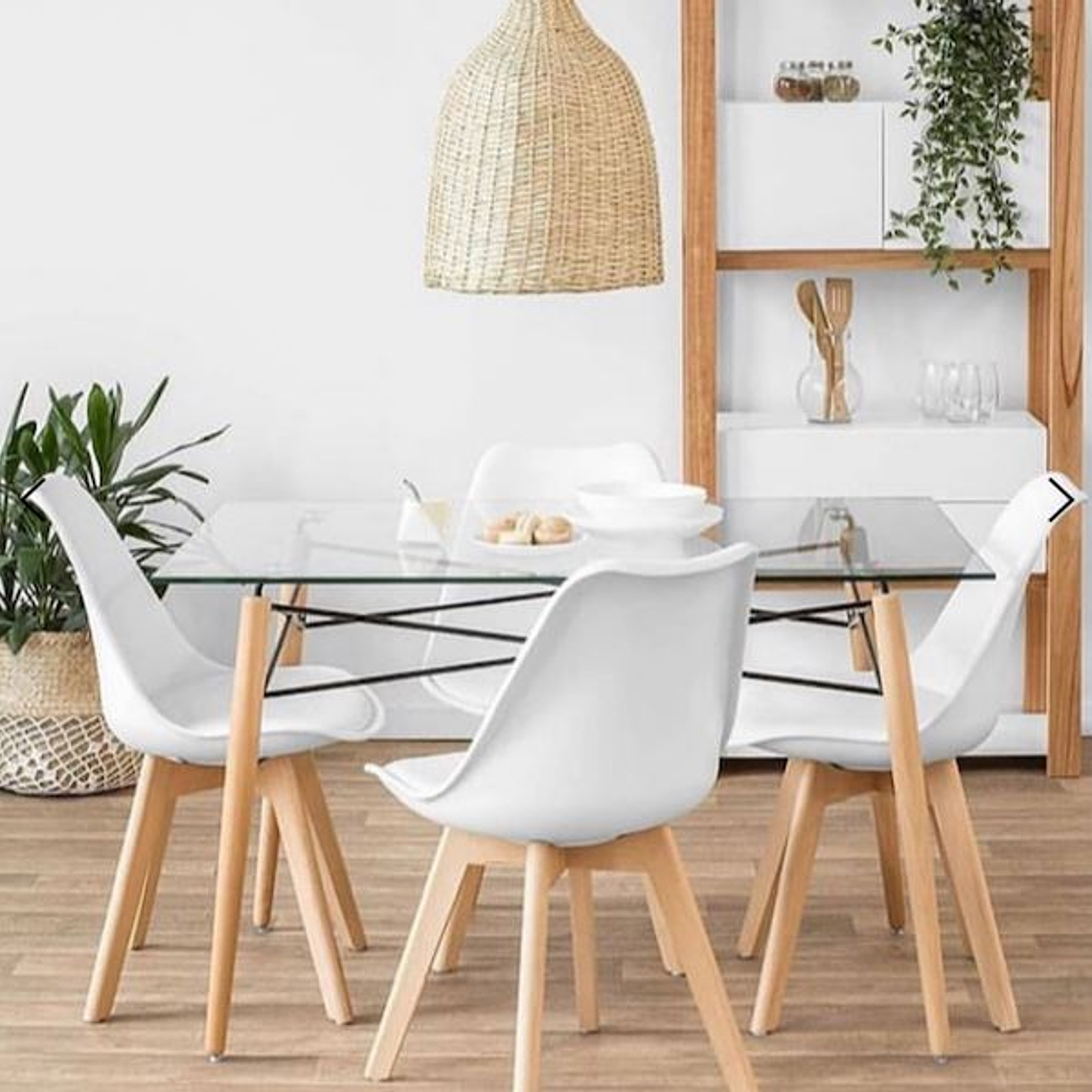 Comedor Yakarta rectangular vidrio 120x80 cm con 4 Sillas Tulip 2