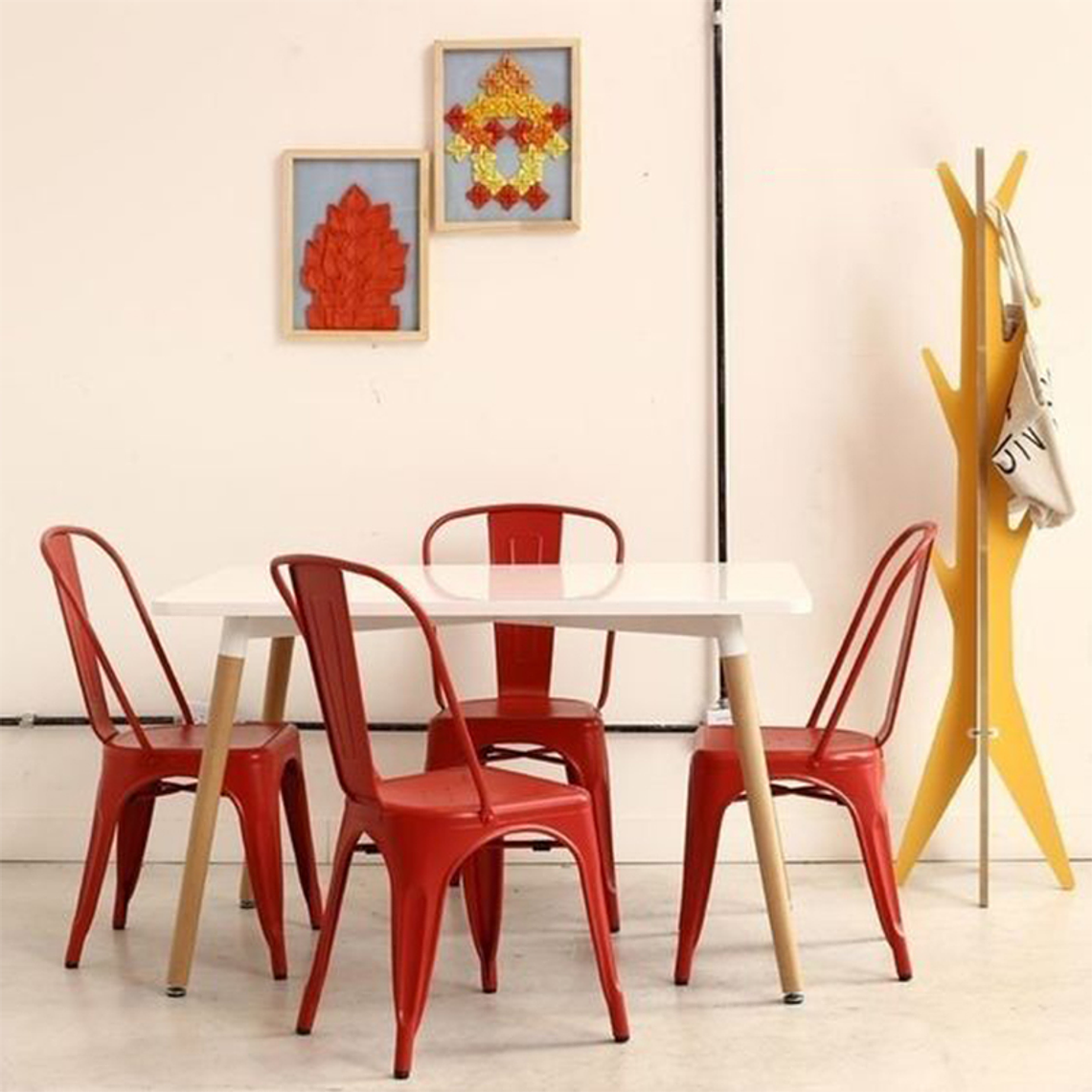 Comedor Tolix rectangular 120x80 cm con 4 Sillas Tolix 1