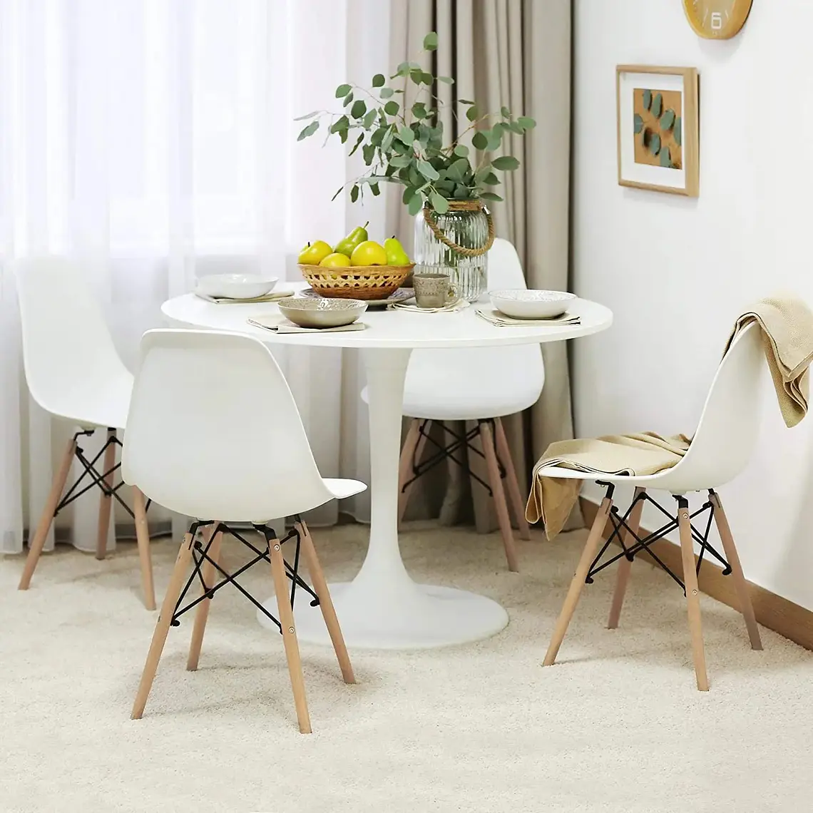 Comedor Siena redondo blanco 100 cm con 4 Sillas Eames 3