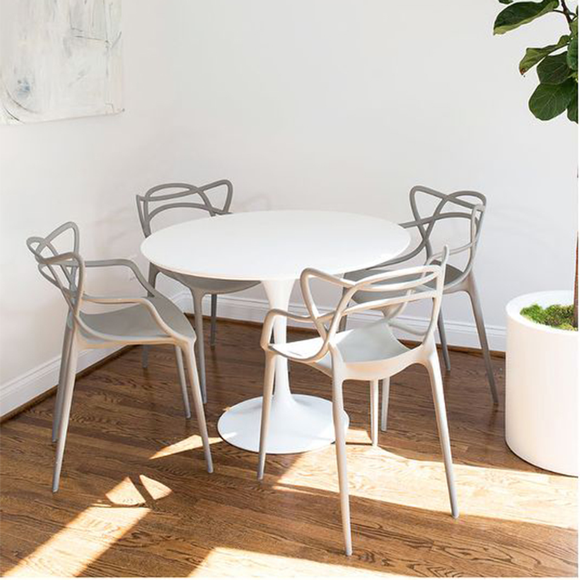 Comedor Lundey redondo blanco 80 cm con 4 Sillas Master 1