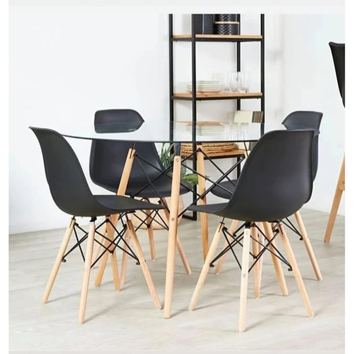 Comedor Málaga redondo vidrio 100 cm con 4 Sillas Eames 1