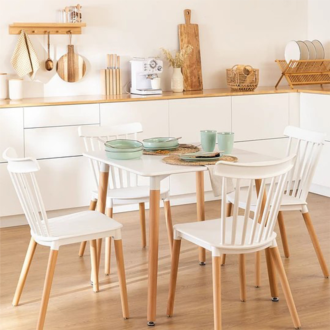 Comedor Narvik cuadrado 80x80 cm con 4 Sillas Windsor 1